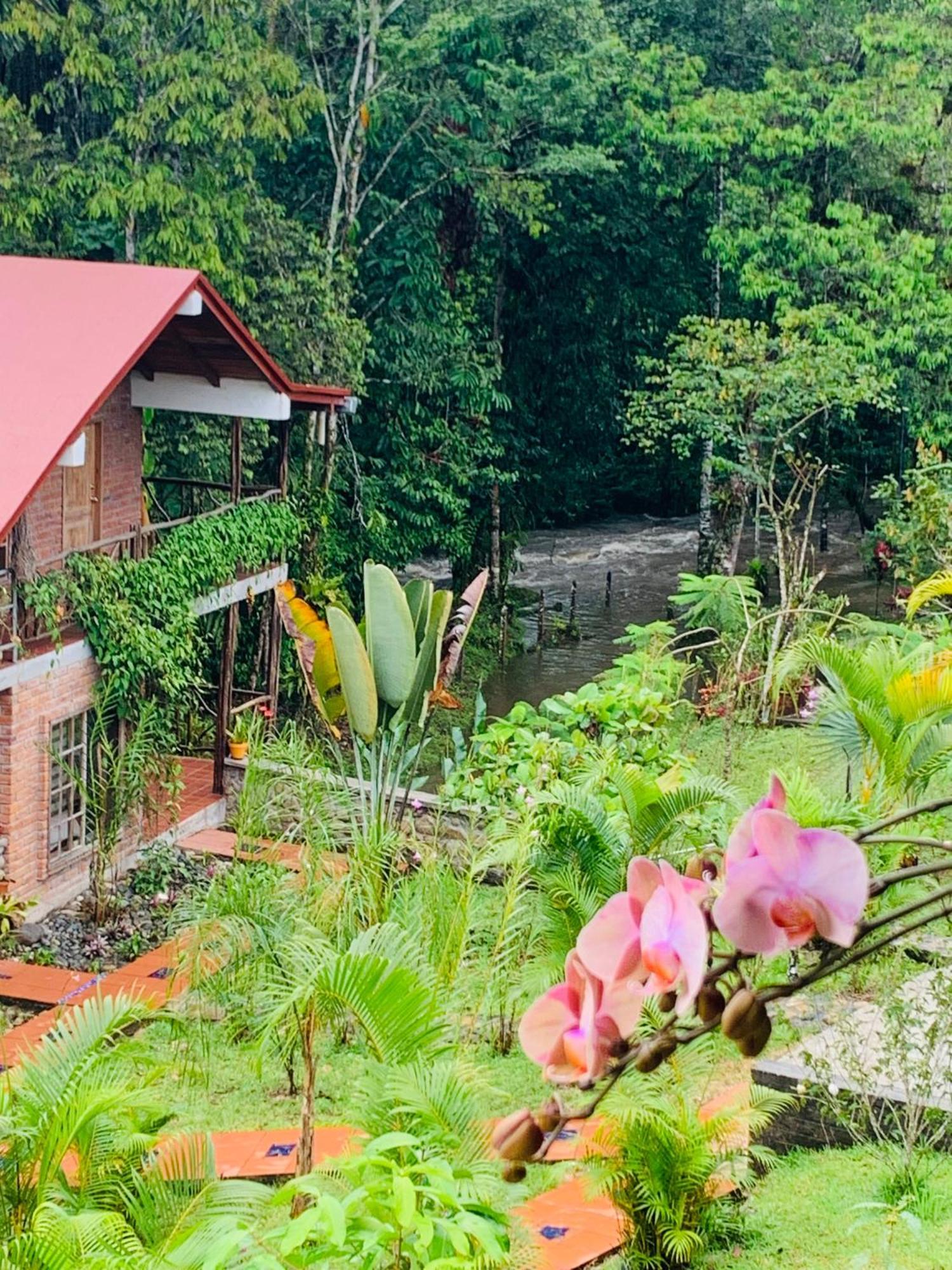 La Casa Del Rio B&B Puyo Extérieur photo